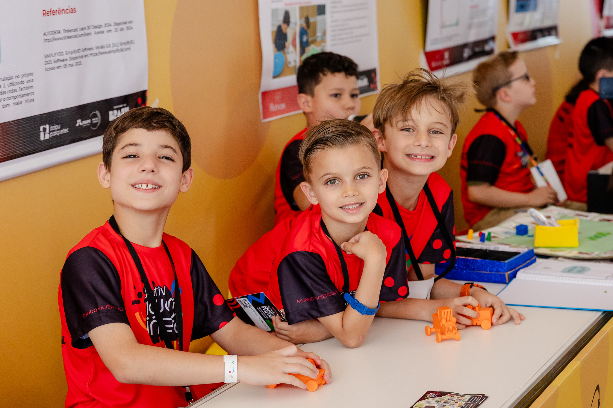 Mostra Científica e Criatividade no Festival Iguassu Inova